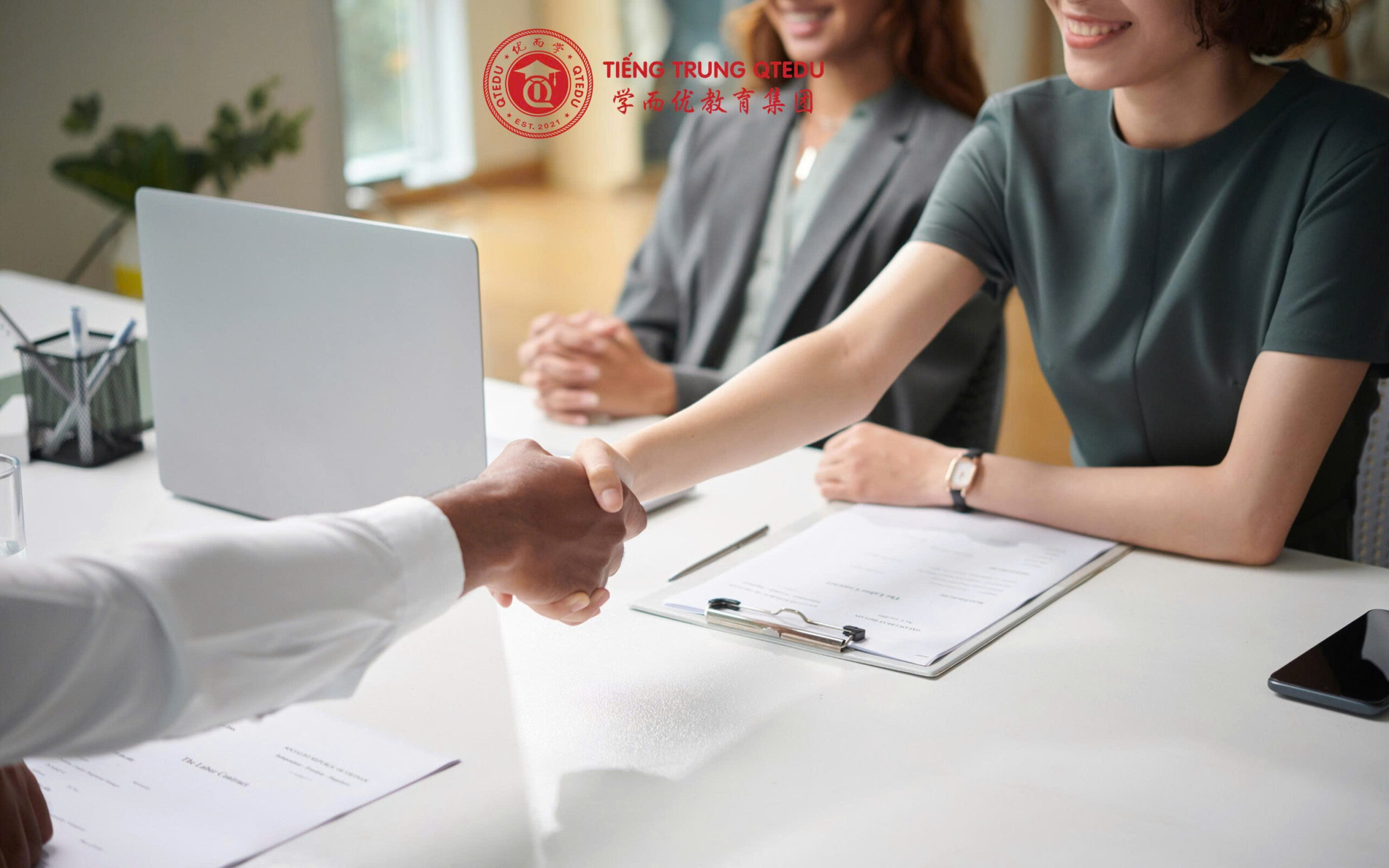 Mẫu Câu Tiếng Trung Cơ Bản Liên Quan Đến Ca Làm Việc & Lịch Sản Xuất